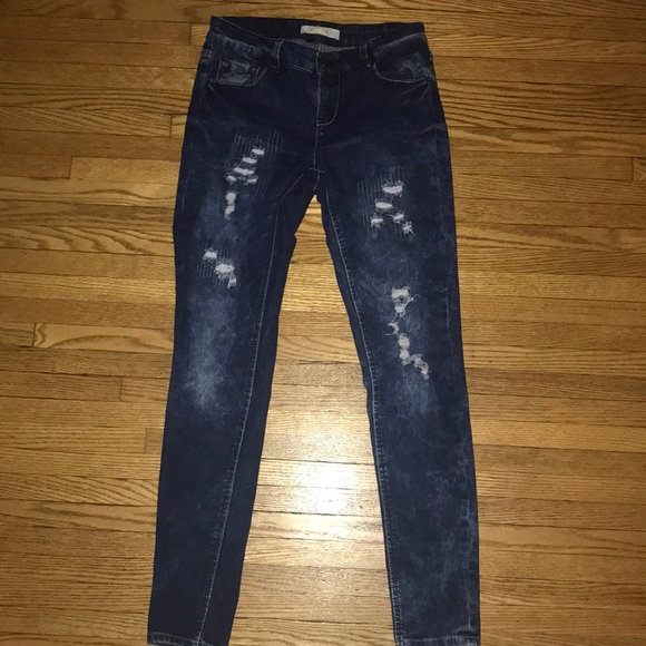 Ardenes eighty two brand jeans. Brand new without tags. Dark denim, ripped. 50$ - Picture 1 of 5